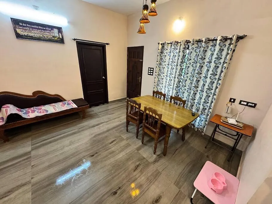 Vila Casa Di Dominici Kovillur